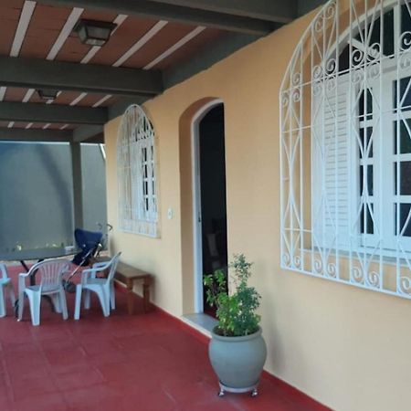 גוארפארי Casa 5 Quartos, Ampla, A 100 Metros Da Praia. Amigos E Familia Sao Bem Vindos A Essa Casa. Venha Viver Momentos Inesqueciveis Aqui. מראה חיצוני תמונה
