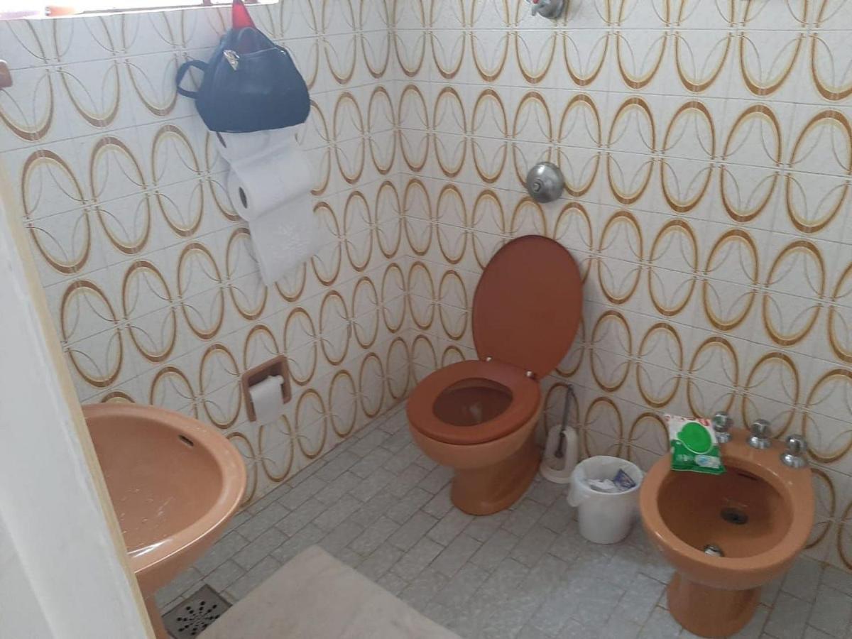 גוארפארי Casa 5 Quartos, Ampla, A 100 Metros Da Praia. Amigos E Familia Sao Bem Vindos A Essa Casa. Venha Viver Momentos Inesqueciveis Aqui. מראה חיצוני תמונה