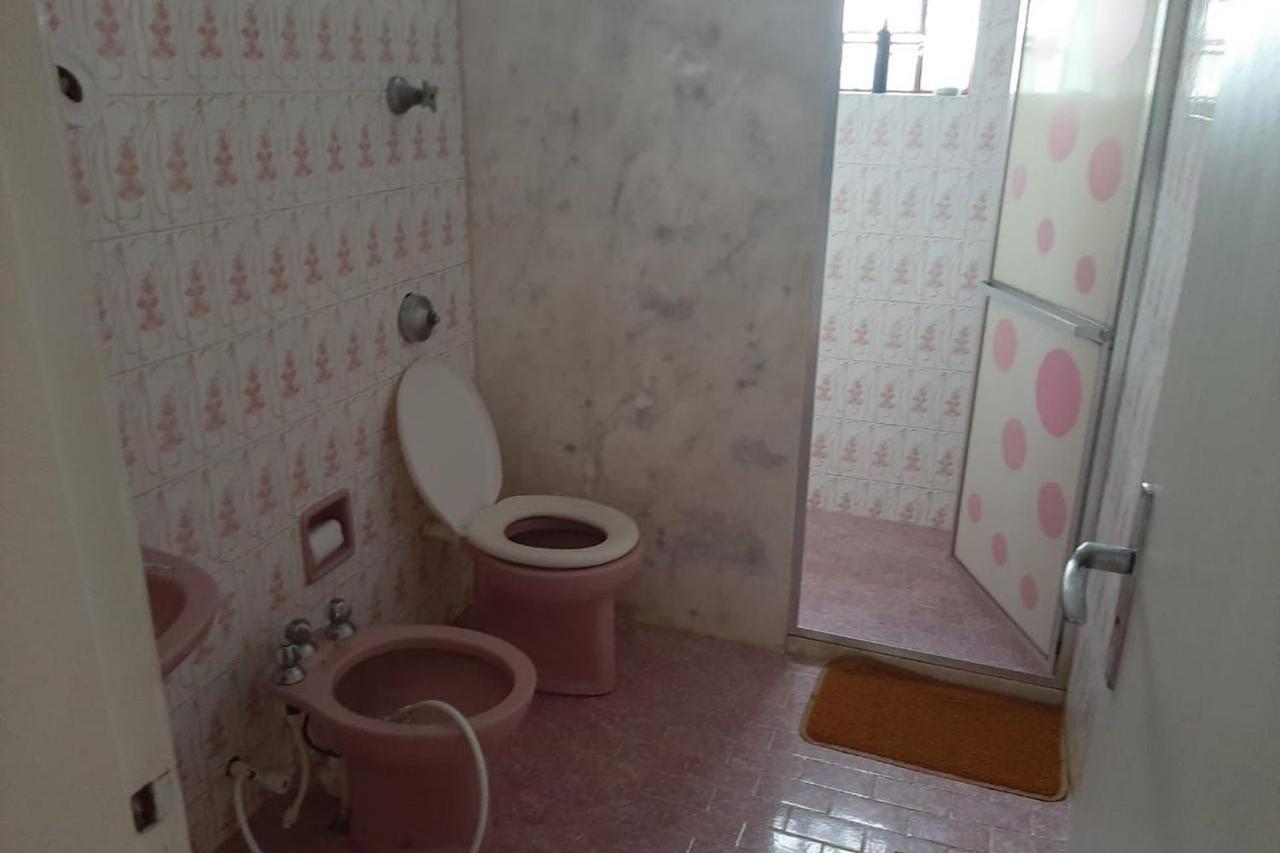 גוארפארי Casa 5 Quartos, Ampla, A 100 Metros Da Praia. Amigos E Familia Sao Bem Vindos A Essa Casa. Venha Viver Momentos Inesqueciveis Aqui. מראה חיצוני תמונה